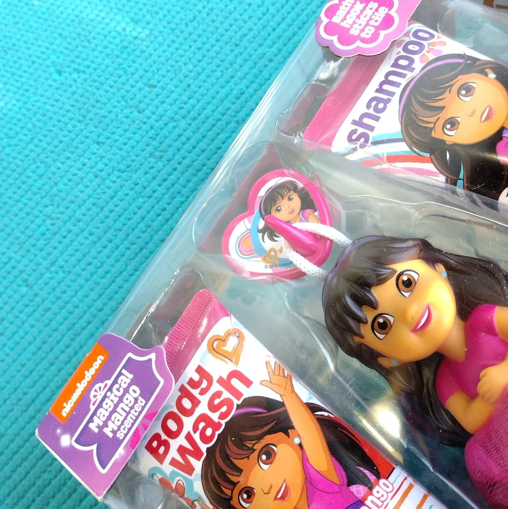 (3) Gift Sets - Dora The Explorer Shampoo & Body Wash & Hand cream Sets